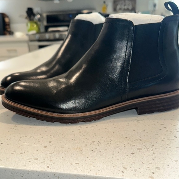 Black Leather‎ Ankle Boots main image 4